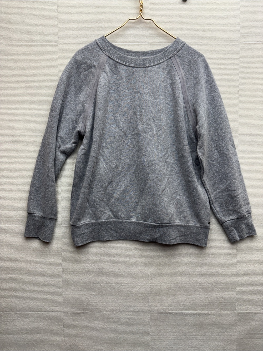 Prana large Classic Women's Gray Crewneck Sweatshirt
